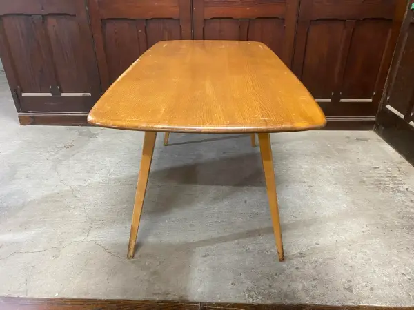 ダイニングテーブル｜ビーチ・エルム材・1960年代 ナチュラルな木肌 ERCOL（アーコール） 5