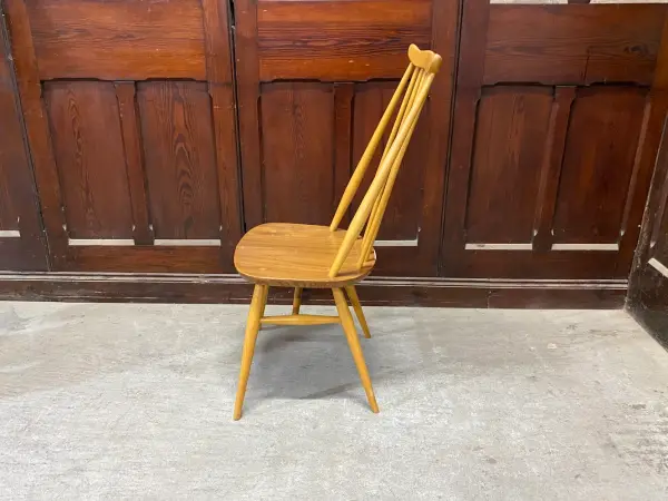 ゴールドスミス チェア｜ブナ材・エルム材・1960年代 英国名作のダイニングチェア ERCOL（アーコール） 3