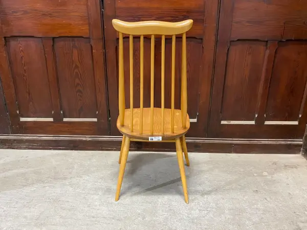 ゴールドスミス チェア｜ブナ材・エルム材・1960年代 英国名作のダイニングチェア ERCOL（アーコール） 4