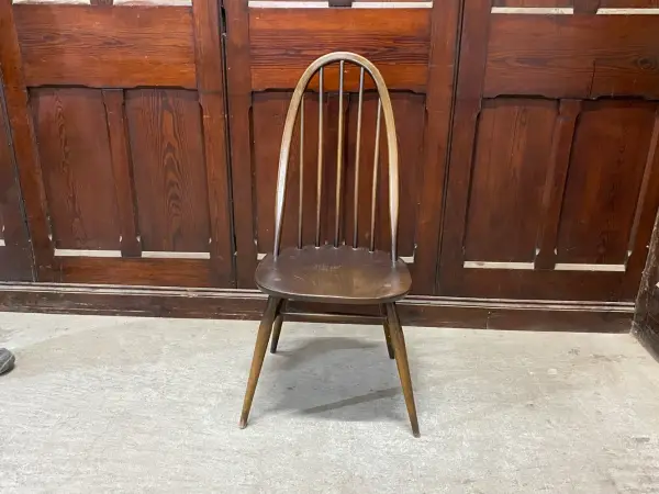 クエーカーチェア｜ブナ材・エルム材・1960年代 ゆったり座れる一脚 ERCOL（アーコール） 2