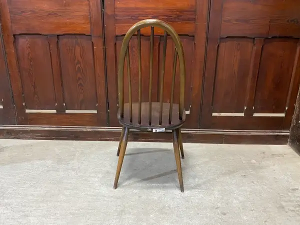クエーカーチェア｜ブナ材・エルム材・1960年代 ゆったり座れる一脚 ERCOL（アーコール） 4