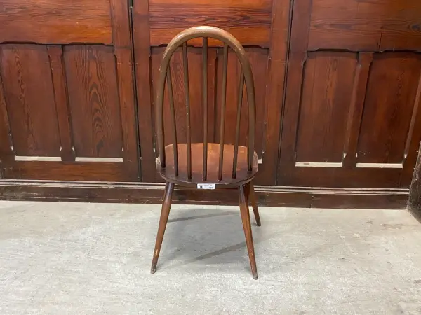 クエーカーチェア｜ブナ材・エルム材・1960年代 背もたれ美しいウィンザー様式 ERCOL（アーコール） 4