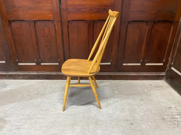 ゴールドスミス チェア｜ブナ材・エルム材・1960年代 英国名作のダイニングチェア ERCOL（アーコール） 3