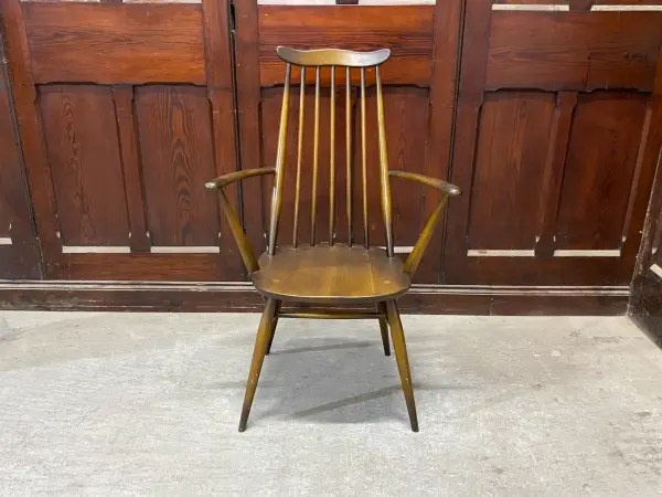 ゴールドスミス アームチェア｜ブナ材・エルム材・1960年代 ハイバックの名作アームチェア ERCOL（アーコール） 2
