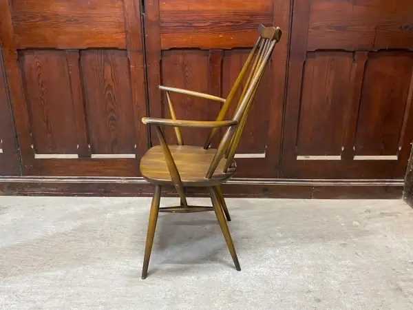 ゴールドスミス アームチェア｜ブナ材・エルム材・1960年代 ハイバックの名作アームチェア ERCOL（アーコール） 3