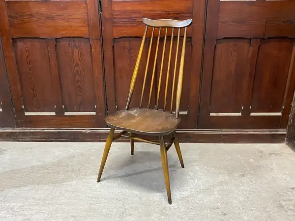 ゴールドスミス チェア｜ブナ材・エルム材・1960年代 英国名作のダイニングチェア ERCOL（アーコール）
