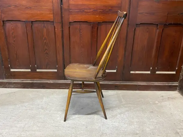 ゴールドスミス チェア｜ブナ材・エルム材・1960年代 英国名作のダイニングチェア ERCOL（アーコール） 3