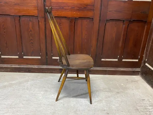 ゴールドスミス チェア｜ブナ材・エルム材・1960年代 英国名作のダイニングチェア ERCOL（アーコール） 5