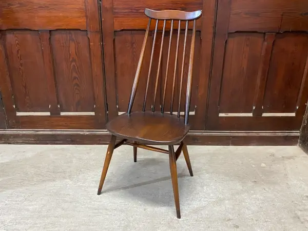 ゴールドスミス チェア｜ブナ材・エルム材・1960年代 英国名作のダイニングチェア ERCOL（アーコール） 1