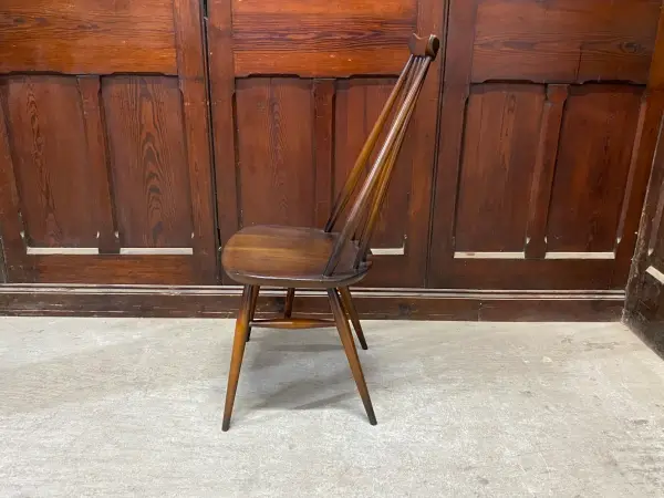 ゴールドスミス チェア｜ブナ材・エルム材・1960年代 英国名作のダイニングチェア ERCOL（アーコール） 3
