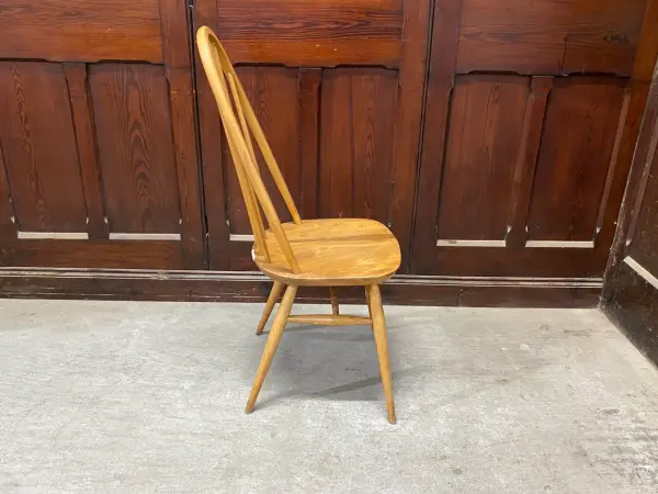 クエーカーチェア｜ブナ材・エルム材・1960年代 スポークバックの名作椅子 ERCOL（アーコール） 5