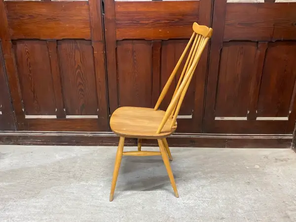 ゴールドスミス チェア｜ブナ材・エルム材・1960年代 英国名作のダイニングチェア ERCOL（アーコール） 3