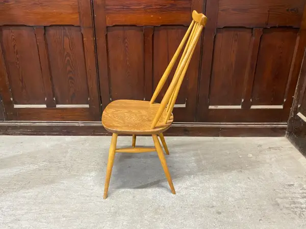 ゴールドスミスチェア｜ブナ・エルム材・1960年代 スピンドルバックのダイニングチェア ERCOL（アーコール） 3