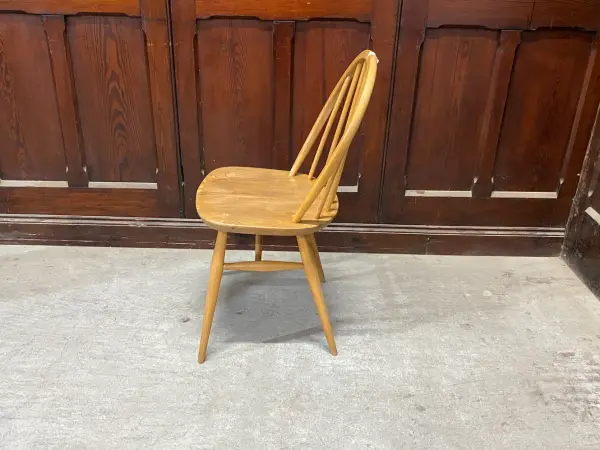 フープバックチェア｜ブナ・エルム材・1960年代 ワイドシート ERCOL（アーコール） 3
