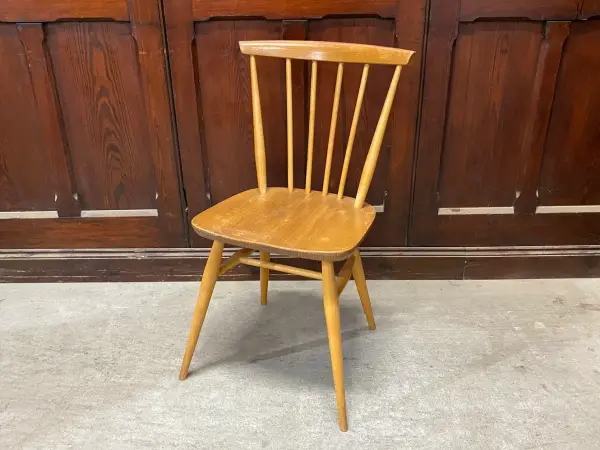 ボウバックチェア｜ブナ材・エルム材・1960年代 ウィンザースタイル ERCOL（アーコール）