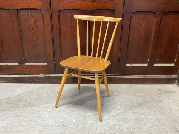ボウバックチェア｜ブナ材・エルム材・1960年代 ウィンザースタイル ERCOL（アーコール）