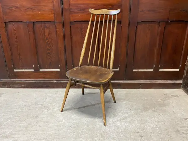 ゴールドスミス チェア｜ブナ材・エルム材・1960年代 英国名作のダイニングチェア ERCOL（アーコール） 1