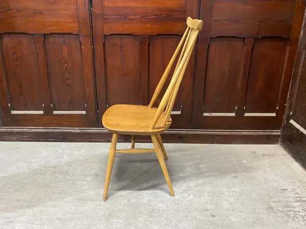 ゴールドスミス チェア｜ブナ材・エルム材・1960年代 英国名作のダイニングチェア ERCOL（アーコール） 3