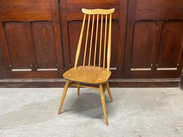 ゴールドスミスチェア｜ブナ・エルム材・1960年代 スピンドルバックのダイニングチェア ERCOL（アーコール）
