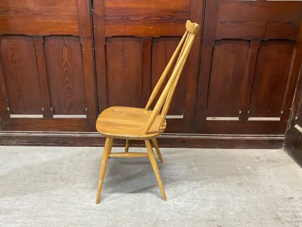 ゴールドスミスチェア｜ブナ・エルム材・1960年代 スピンドルバックのダイニングチェア ERCOL（アーコール） 3