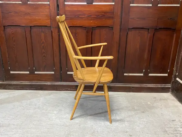 ゴールドスミス アームチェア｜ブナ材・エルム材・1960年代 ハイバックの名作アームチェア ERCOL（アーコール） 5