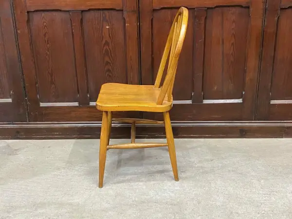フープバックチェア｜ブナ材・1960年代 ウィンザースタイル ERCOL（アーコール） 3