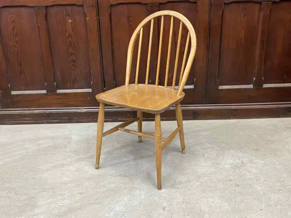 フープバックチェア｜ブナ・エルム材・1960年代 曲木のウィンザー ERCOL（アーコール） 1