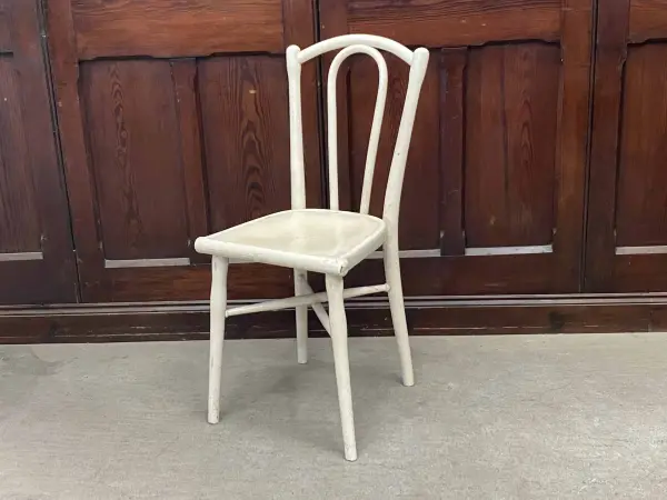 ベントウッドチェア｜ブナ材・1920年代 曲木の名作 THONET（トーネット）