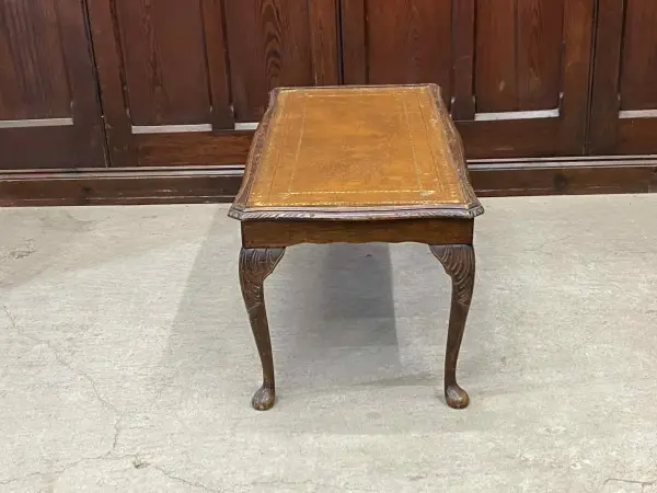 センターテーブル｜マホガニー材・1920年代 金彩レザートップの猫脚 3