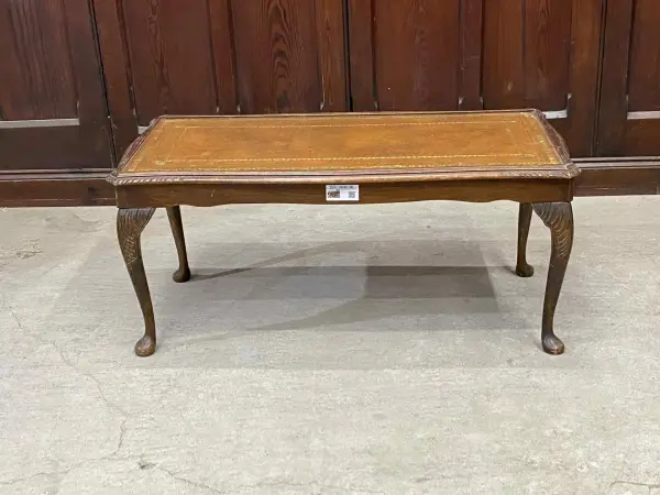 センターテーブル｜マホガニー材・1920年代 金彩レザートップの猫脚 4