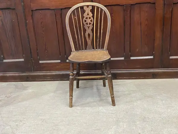 ホイールバックチェア｜エルム材・1880年代 ウィンザースタイル 2