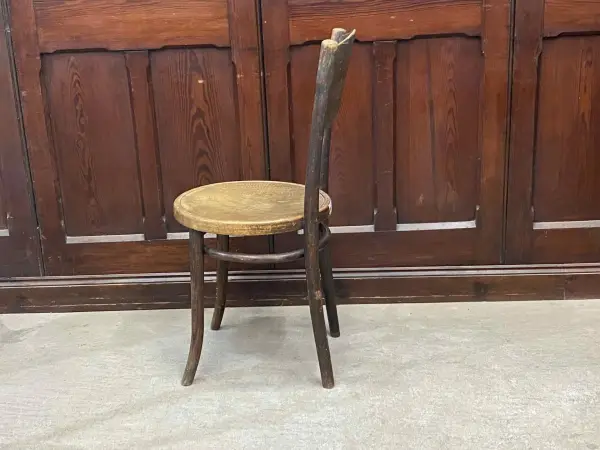 ベントウッドチェア｜ブナ材・1930年代 曲木の元祖 THONET（トーネット） 3