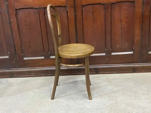 ベントウッドチェア｜ブナ材・1930年代 曲木の元祖 THONET（トーネット） 5
