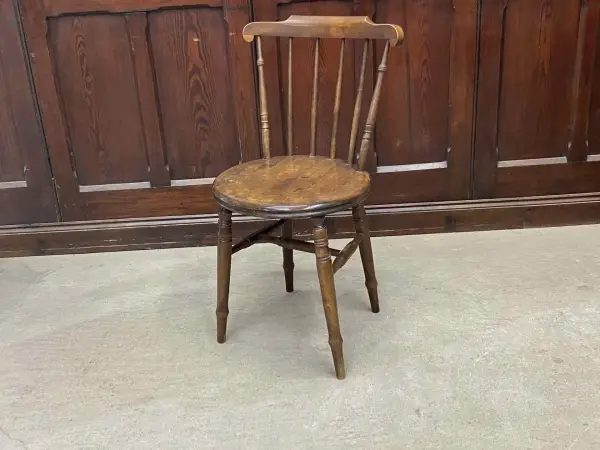 アイベックスチェア｜マホガニー材・1880年代 上品なぬくもり 1