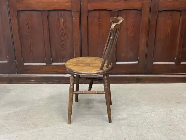 アイベックスチェア｜マホガニー材・1880年代 上品なぬくもり 3