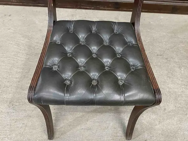 チェスターフィールドチェア｜マホガニー材・1880年代 重厚な逸品 6