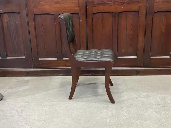 チェスターフィールドチェア｜マホガニー材・1880年代 風格ある逸品 5