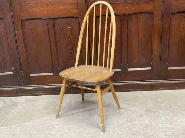 クエーカーチェア｜ブナ材・エルム材・1960年代 スポークバックの名作椅子 ERCOL（アーコール）