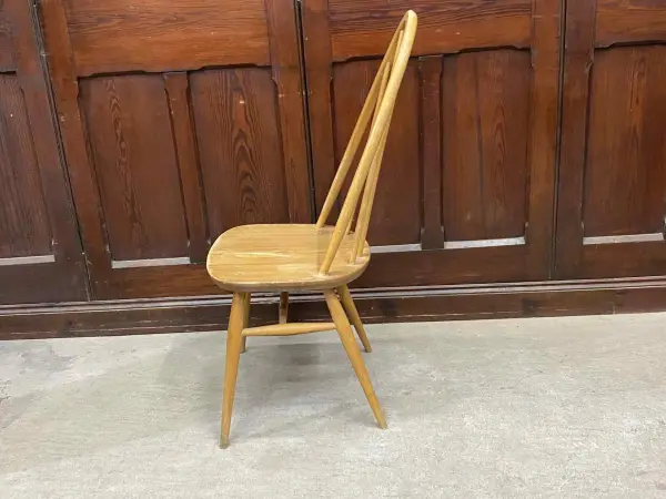 クエーカーチェア｜ブナ材・エルム材・1960年代 背もたれ美しいウィンザー様式 ERCOL（アーコール） 3