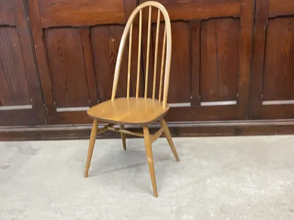 クエーカーチェア｜ブナ材・エルム材・1960年代 幅広座面のダイニングチェア ERCOL（アーコール） 1