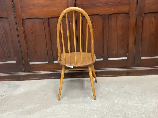 クエーカーチェア｜ブナ材・エルム材・1960年代 スポークバックの名作椅子 ERCOL（アーコール） 4