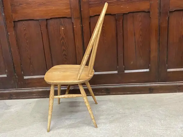 クエーカーチェア｜ブナ材・エルム材・1960年代 スポークバックの名作椅子 ERCOL（アーコール） 3