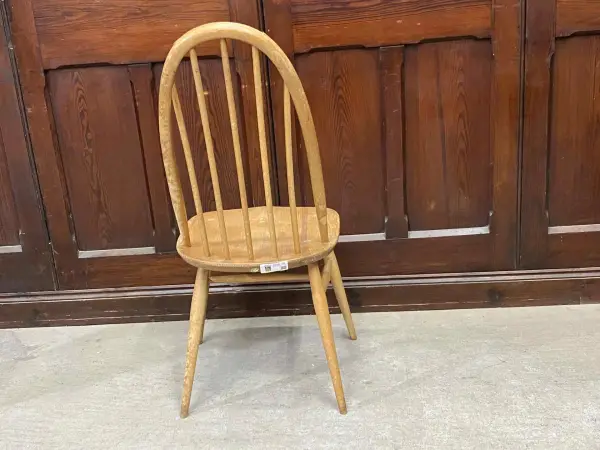 クエーカーチェア｜ブナ材・エルム材・1960年代 スポークバックの名作椅子 ERCOL（アーコール） 4