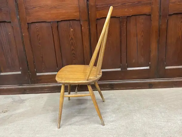 クエーカーチェア｜ブナ材・エルム材・1960年代 英国ミッドセンチュリーの名作 ERCOL（アーコール） 3