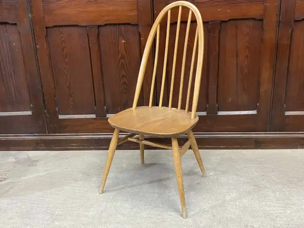 クエーカーチェア｜ブナ材・エルム材・1960年代 背もたれ美しいウィンザー様式 ERCOL（アーコール） 1