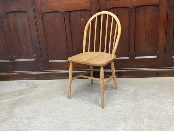 フープバックチェア｜ブナ材・エルム材・1960年代 アーコールの原点デザイン ERCOL（アーコール）