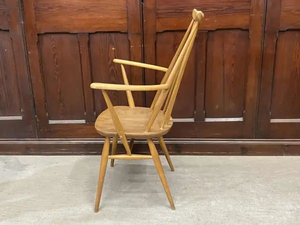 ゴールドスミス アームチェア｜ブナ材・エルム材・1960年代 ハイバックの名作アームチェア ERCOL（アーコール） 3