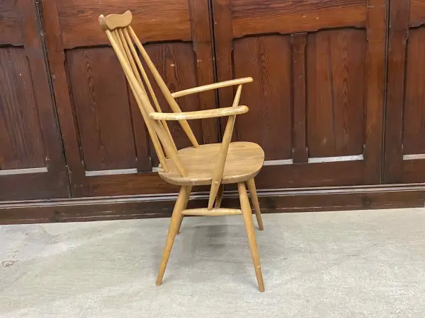 ゴールドスミス アームチェア｜ブナ材・エルム材・1960年代 ハイバックの名作アームチェア ERCOL（アーコール） 5