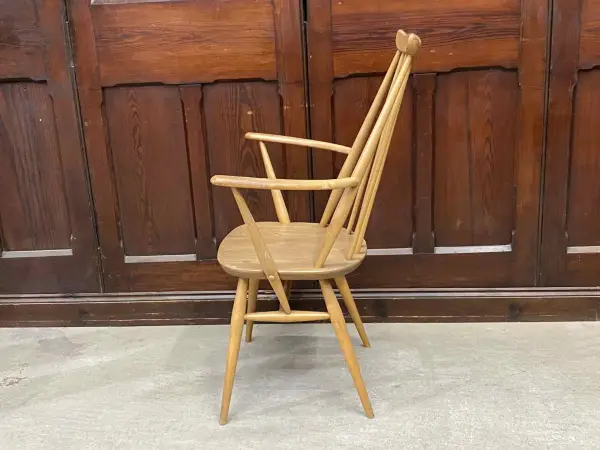 ゴールドスミス アームチェア｜ブナ材・エルム材・1960年代 ハイバックの名作アームチェア ERCOL（アーコール） 3