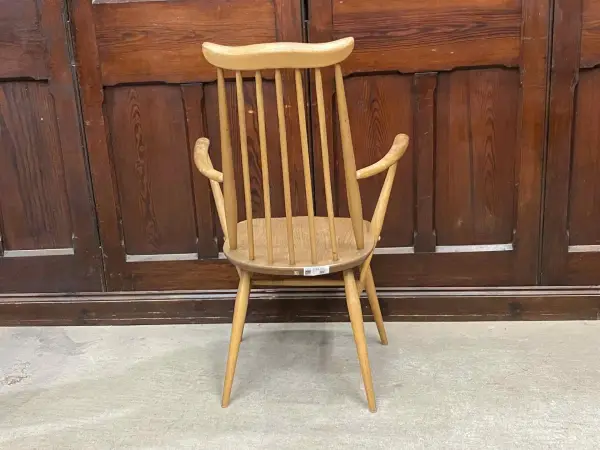 ゴールドスミス アームチェア｜ブナ材・エルム材・1960年代 ハイバックの名作アームチェア ERCOL（アーコール） 4